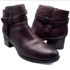Naturalizer Brown Leather Ankle Boots
